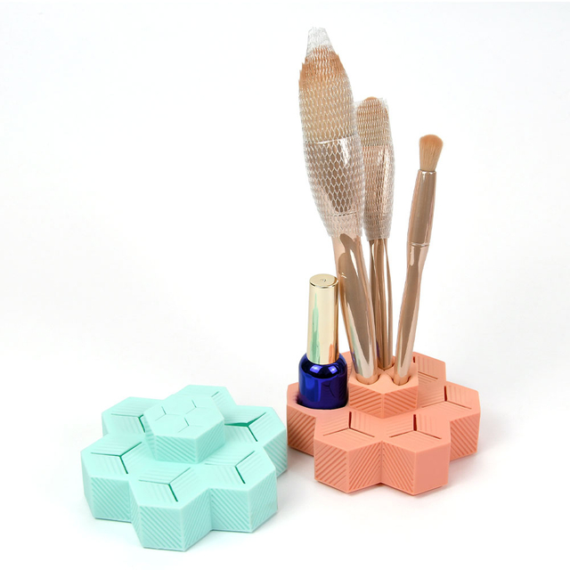 Caja de almacenamiento de cosméticos con soporte para brochas de maquillaje y esmalte de uñas de silicona
