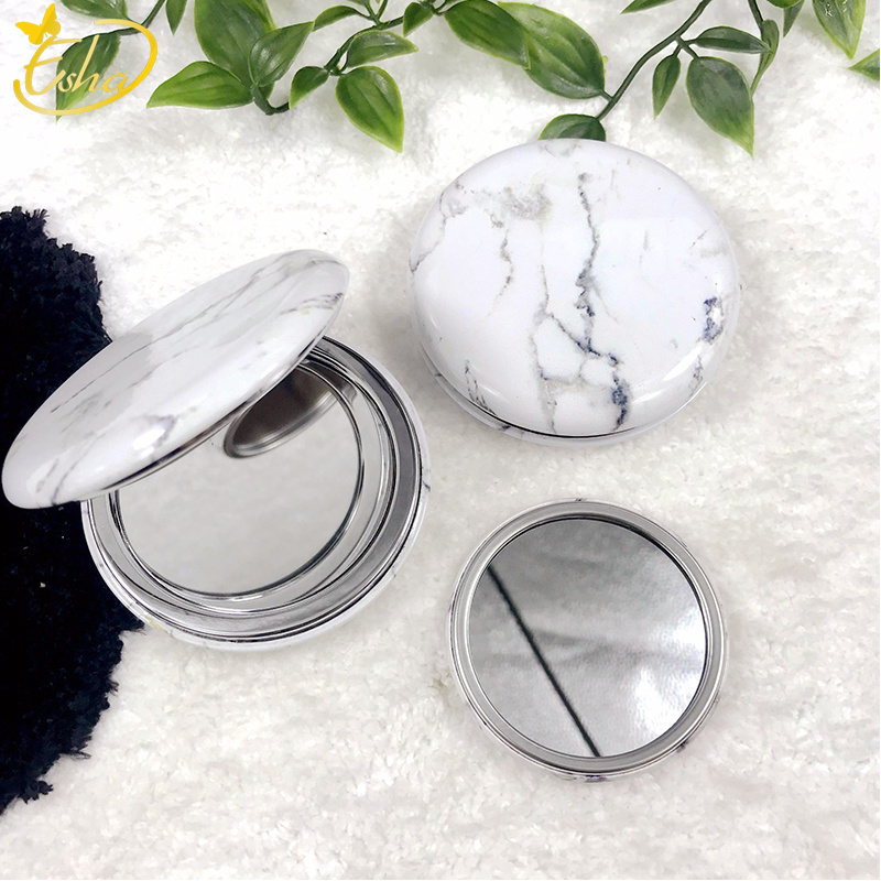 Mini espejo de bolsillo cosmético de metal con patrón de mármol
